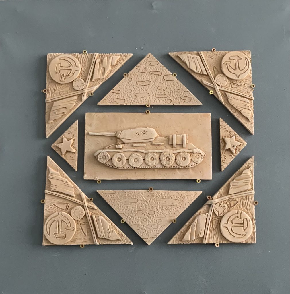 Выставка "Образ защитника Отечества в произведениях молодых художников": скульптура