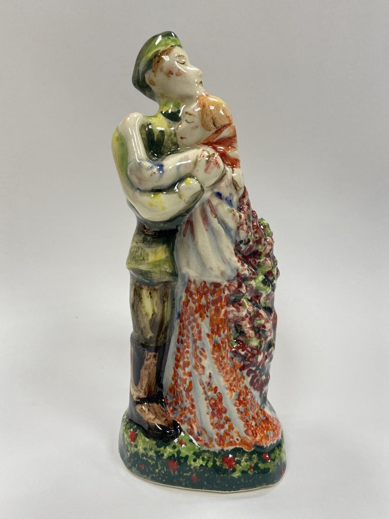 Выставка "Образ защитника Отечества в произведениях молодых художников": скульптура