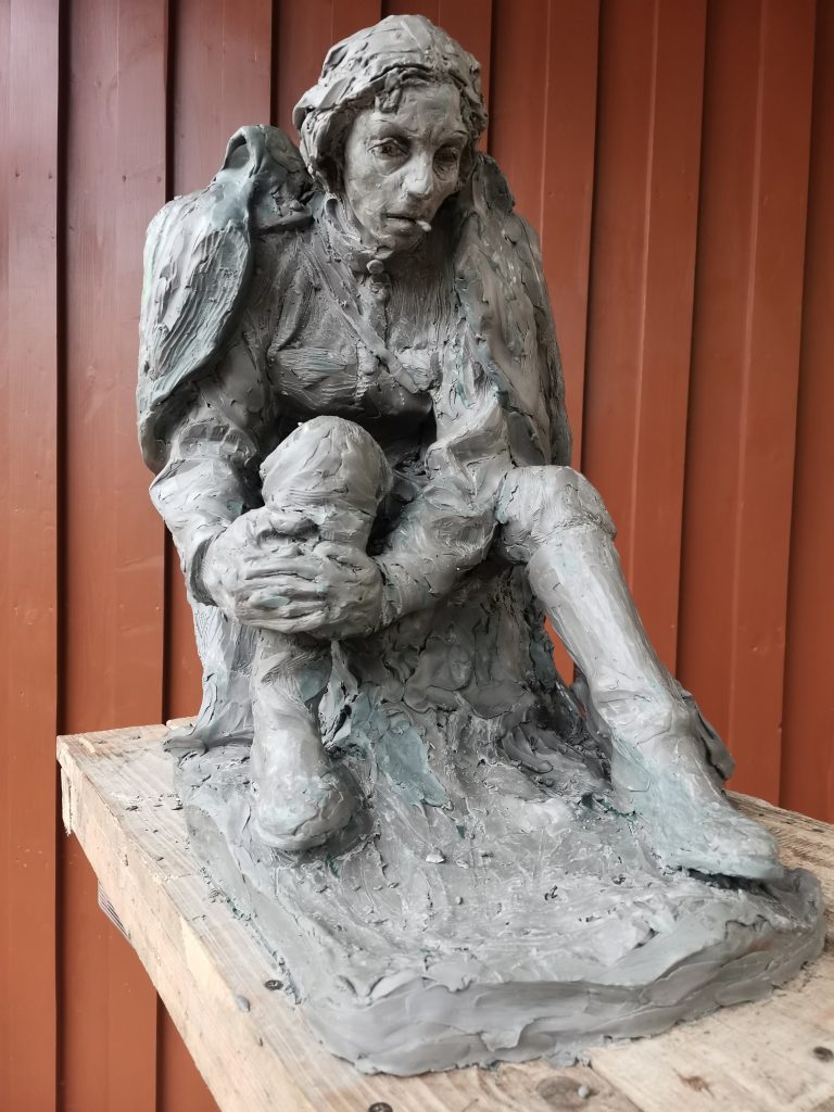 Выставка "Образ защитника Отечества в произведениях молодых художников": скульптура