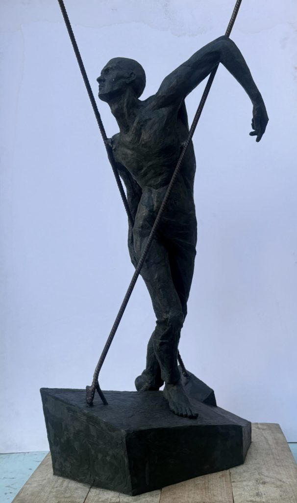 Выставка "Образ защитника Отечества в произведениях молодых художников": скульптура