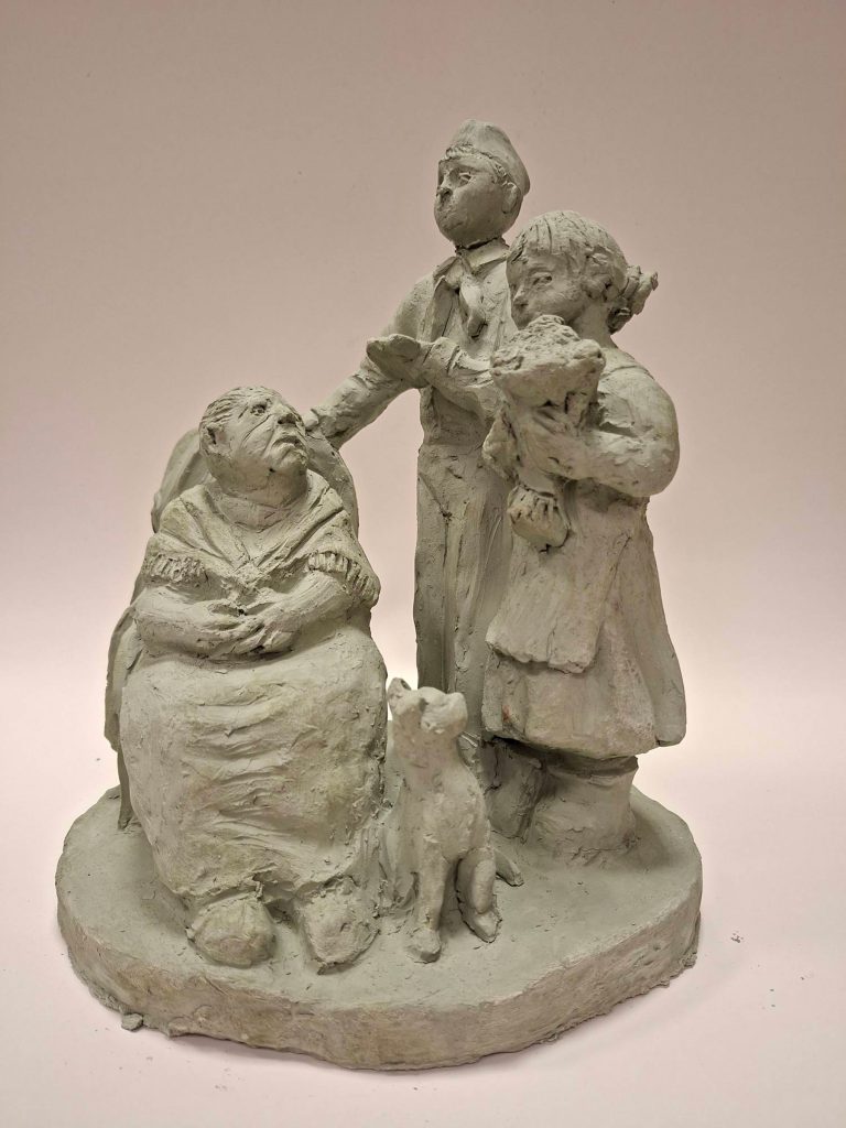 Выставка "Образ защитника Отечества в произведениях молодых художников": скульптура