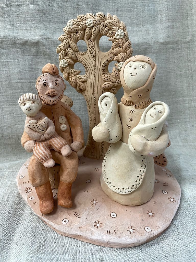 Выставка "Образ защитника Отечества в произведениях молодых художников": скульптура